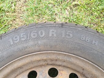 Barum Bravuris 2 195/60 R15 88H - 2