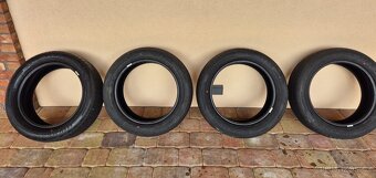 Goodyear Effcient Grif 205/55 R17 - 2