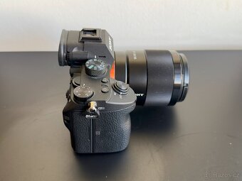 Sony A7 III + Sony 1.8 / 35mm - 2