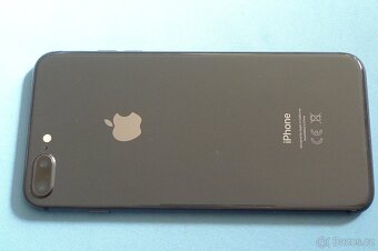 Apple iPhone 8 PLUS GOLD 64GB baterie 100% - 2