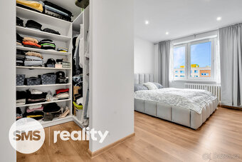 Prodej družstevního bytu 3+1, 80,6 m² – Slovenská 23, Karvin - 2