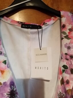 Nové Letní šaty Zn. Mohito. Vel. M - 2