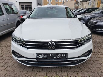 VW Passat B8 Variant 2.0TDI 110kW - záruka Autodraft - - 2