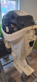 Lodní motor Evinrude 115hp, E-TEC - 2
