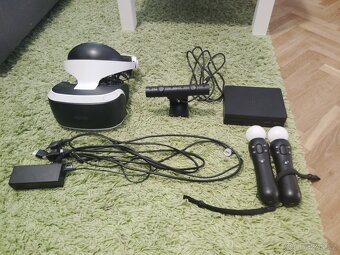 PS4 VR HEADSET - 2