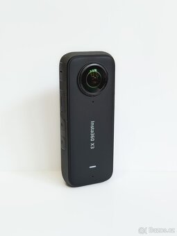 INTSA 360 X3 + Invisible Dive Case + Selfie tyč - 2