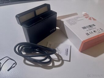 Dvoukanálová nabíjecí stanice pro DJI Osmo Action 3/4/5 Pro - 2