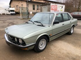 BMW 520i E28 - 2