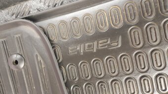 Gumové koberce Fabia 2 + vana do kufru - 2