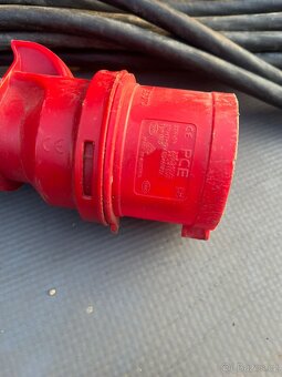 Prodlužovací kabel 400V 32A 5p gumový 25m - 2