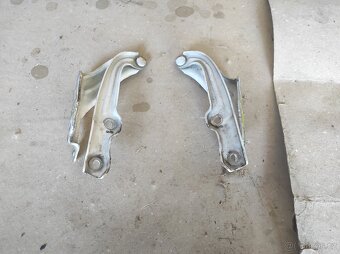 Prodám Škoda Octavia 3 pant kapoty P - 2