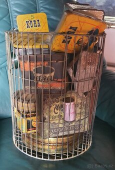 Staré plechové krabičky - 2