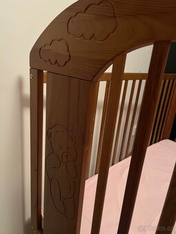 Dřevěná postýlka - 2