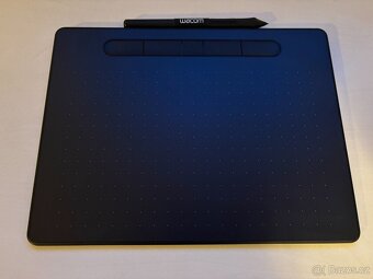 3x grafický tablet Wacom Intuos M, Pro M, Pro L - 2
