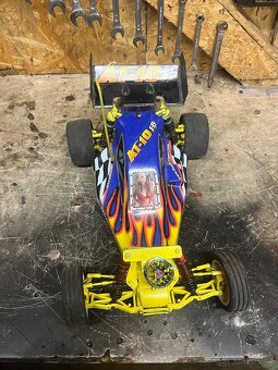 Autíčko na dálkové ovládání - 2