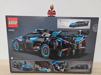 LEGO Technic 42162 Bugatti Bolide Agile Blue - 2
