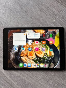 Apple iPad (9.generace) - 2