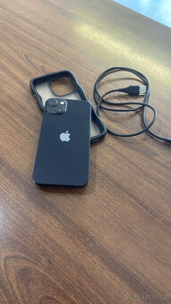 Iphone 13 128 GB černé barvy - 2