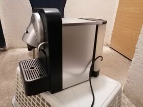 Kávovar Nespresso - 2