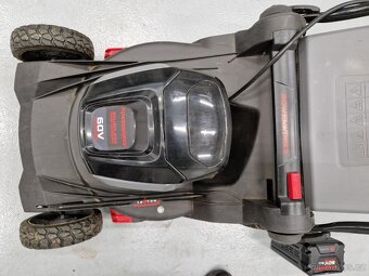 Prodám sekačku Powerworks 41cm 60V + 3x akumulátor - 2