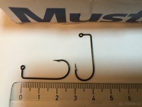 Jigový háček Mustad 32756 vel. 2 - 100 ks - 2