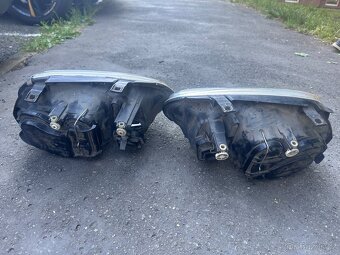 Prodám světla na VW Golf 4 - 2