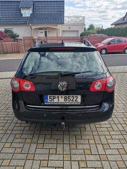 VW PASSAT 2.0TDi 103kW Confort - 2