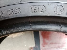 Continental 245/45 R19 - 2
