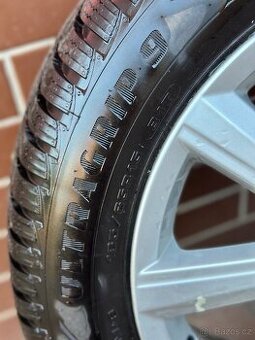 Sada zimních kol VW. Pneu 165/65 R15 Goodyear ultragrip 9. - 2
