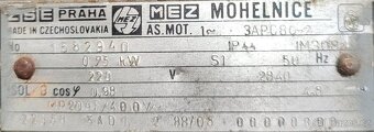 Elektromotor 0.75 kW 2800 ot. 220 V - 2
