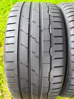 2 letní pneumatiky Hankook 235/35/20  5mm  2021 - 2