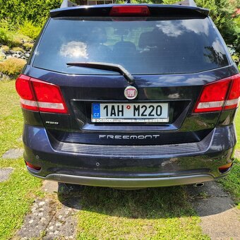 Fiat Freemont - 2