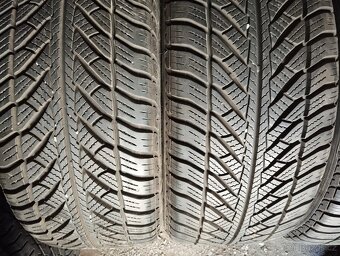 245/45/18 100v Goodyear - zimní pneu 4ks - 2