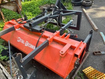 Zametaci kartáč za traktor - 2