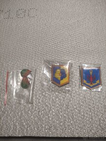 Kapsové odznaky AČR - 2