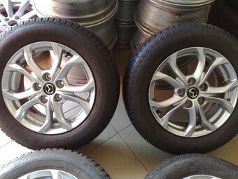 alu kola mazda 5x114,3 r16 original mazda-zimaky 215/60/16 - 2