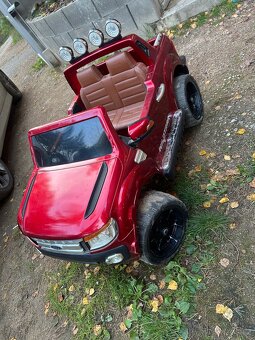 Dětské autíčko Ford Ranger - 2