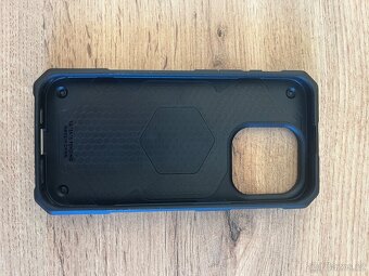 Kryt UAG iPhone 15 Pro - 2