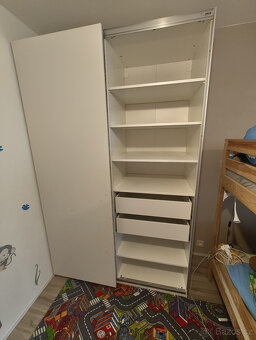 velká skříň IKEA PAX - 2