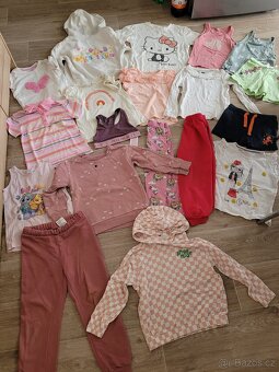 Pěkný balík vel.110/116,cena za vše 19ks - 2