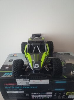 Auto na dálkové ovládání DEERC - 2