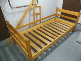 Vrchní postel z palandy - 2