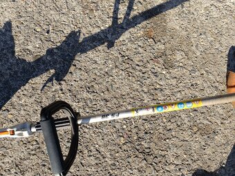 Prodám křovinořez zn. Stihl FS 38, nefunkční - 2