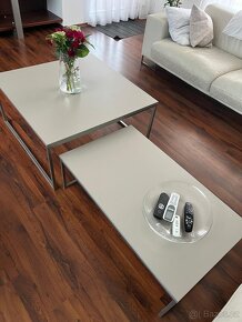 Konferenční stolek - 2