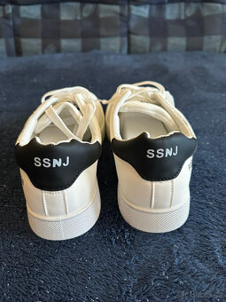 Prodám tenisky, nové bílé - 2