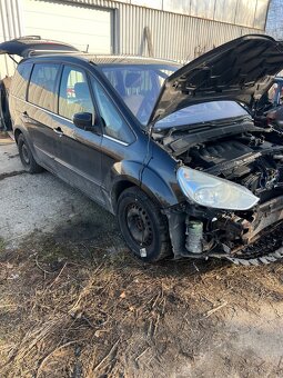 Ford galaxy r.2009 - 2