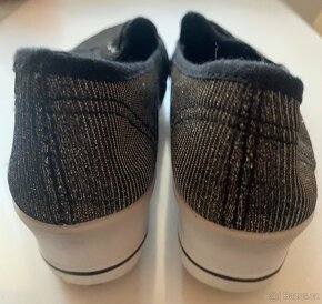 Dámské boty na klínku, vel.38 - 2