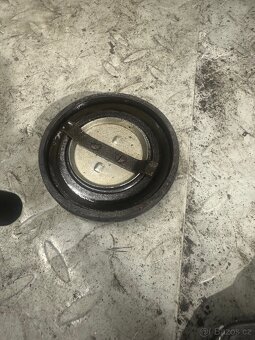 Víčko nádrže jawa čz - 2