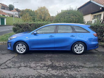 Kia Cee´d Combi 1,0 T-GDI MÁLO NAJETO, DPH - 2