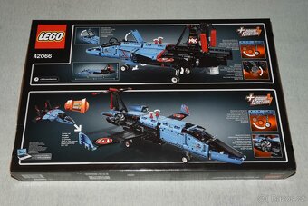 Lego 42066 - Závodní Stíhačka - 2